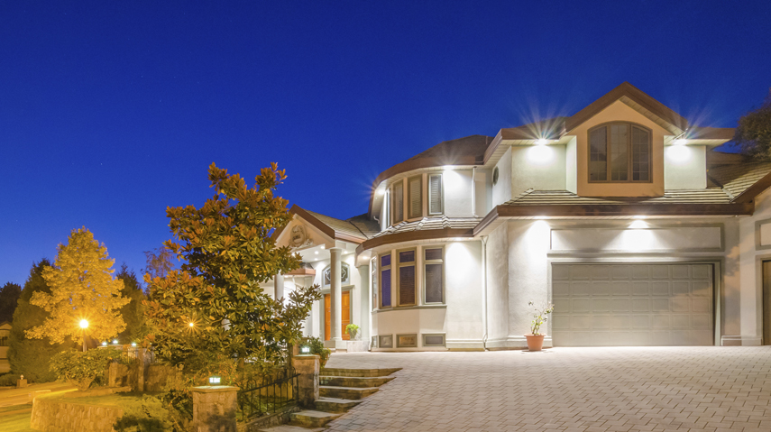 Luxury homes in Upper Mission, Kelowna, BC