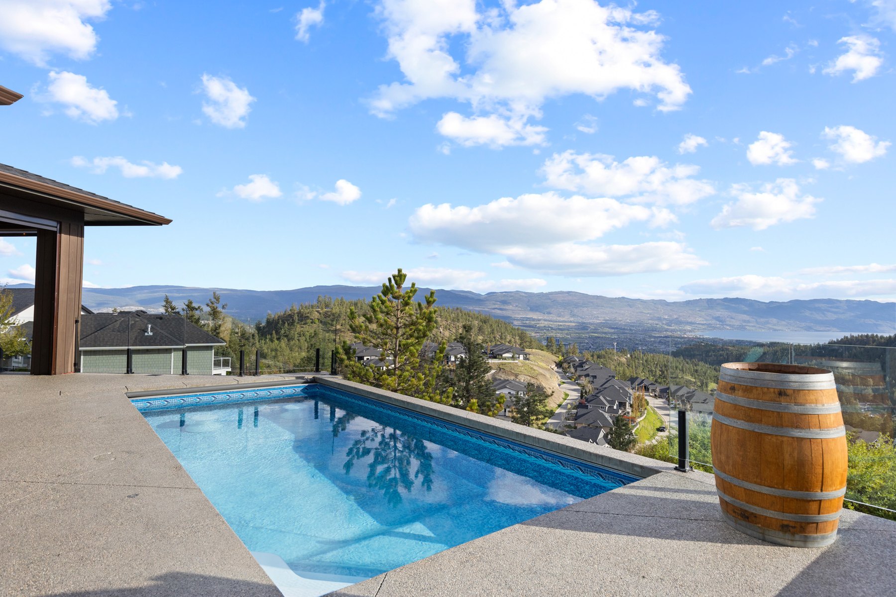 Infinity pool overlooking Okanagan Lake and the valley, Kelowna hillside home