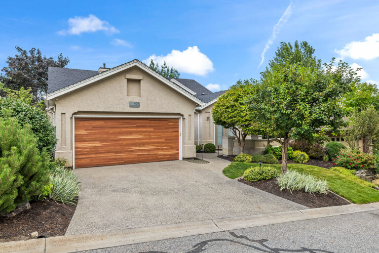 Single family home in Kelowna's Gallagher's Canyon golf community